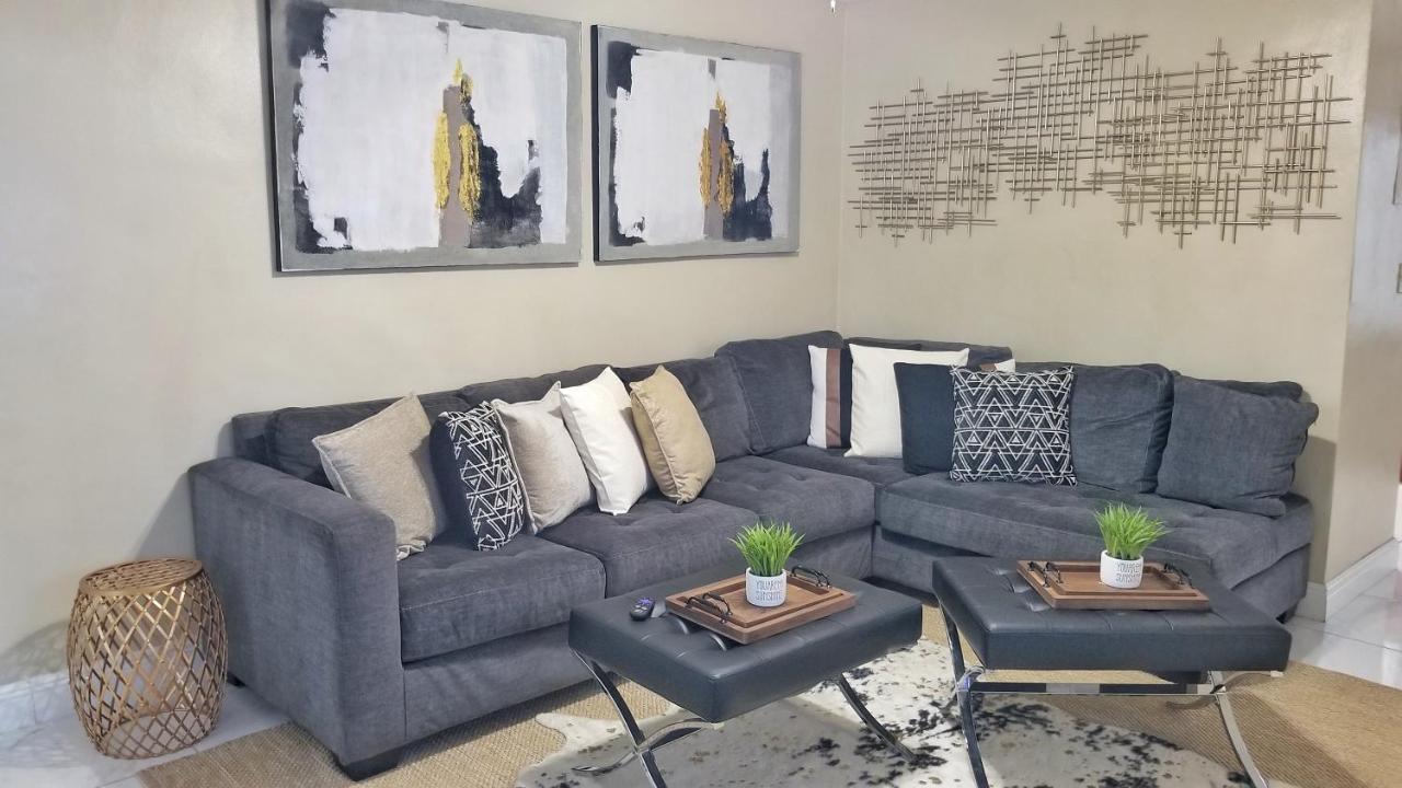 Glam 2 Bedroom Apartment Close To Nsu In Cooper City 외부 사진